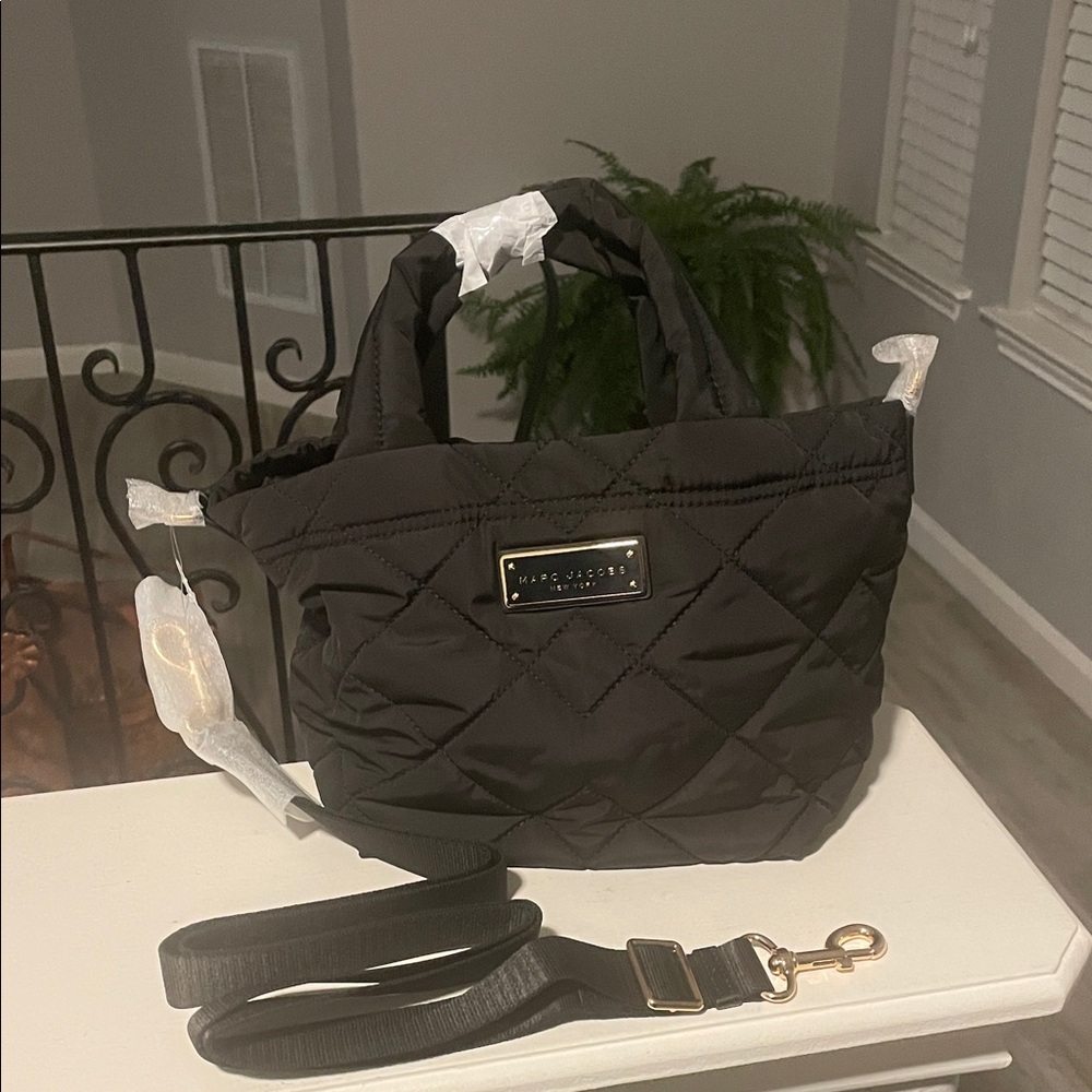 Marc Jacobs Black Quilted Tote Bag - Picture 4 of 8